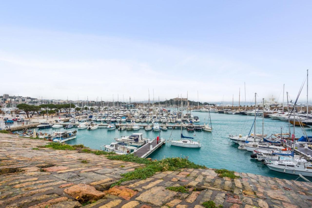 La Terrasse Des Remparts - Welkeys Appartement Antibes Buitenkant foto